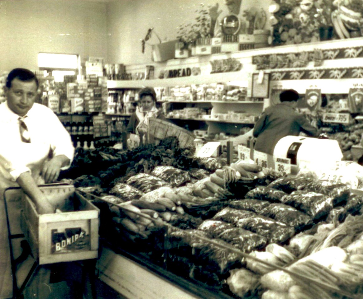 BMF_Long Acres Grocery, Plain Road Burlington, Ontario (2)
