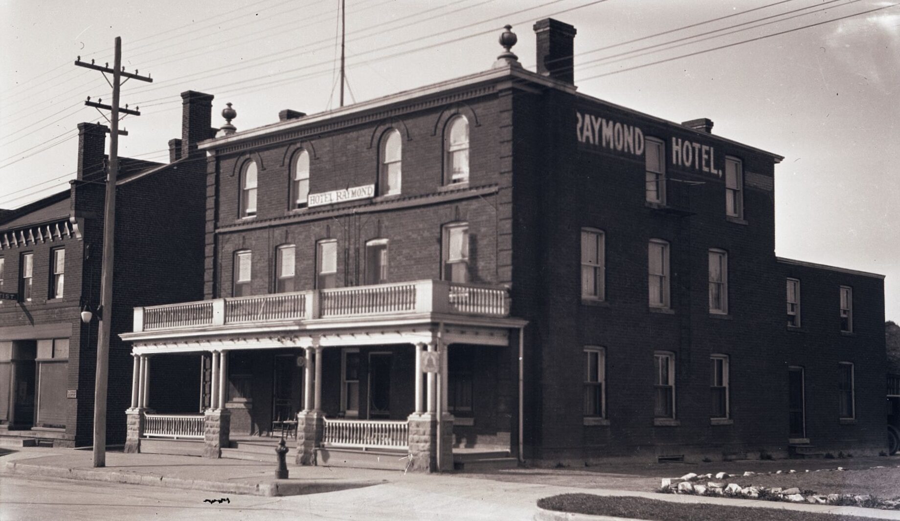 black-and-white photo of a hotel
